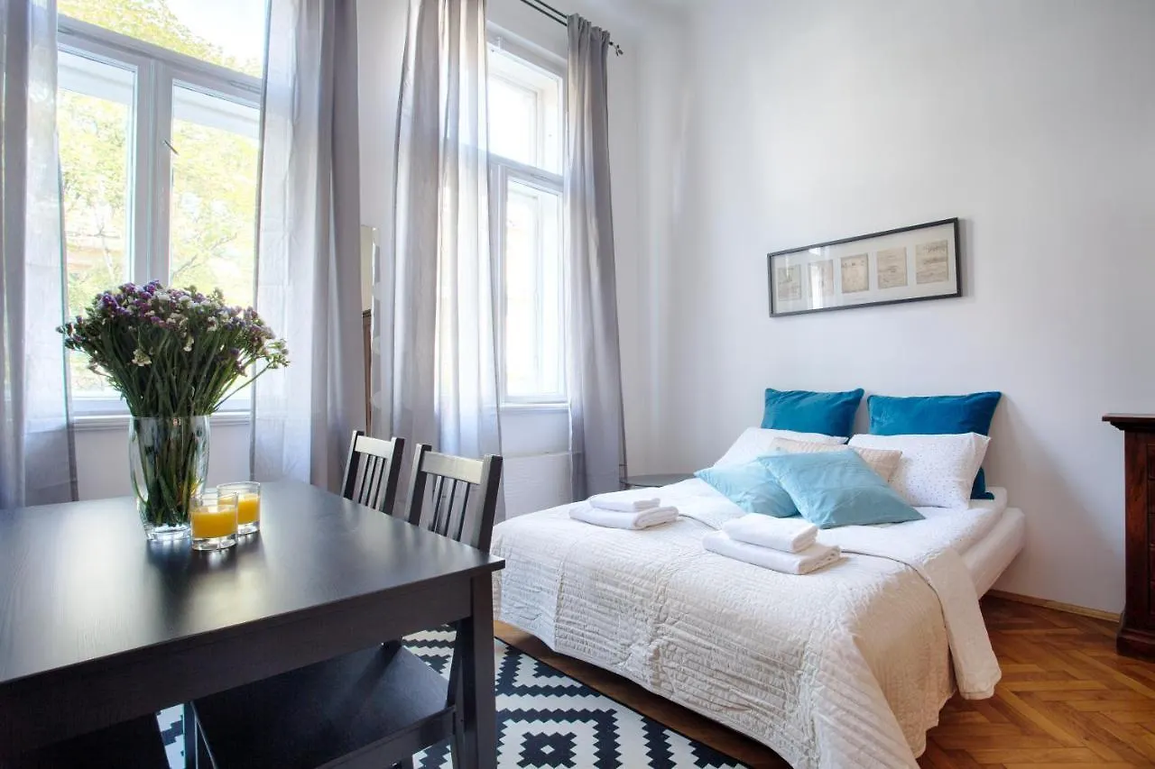 Tyzenhauz Apartments Economy Krakau