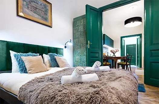 Tyzenhauz Apartments Economy Краков